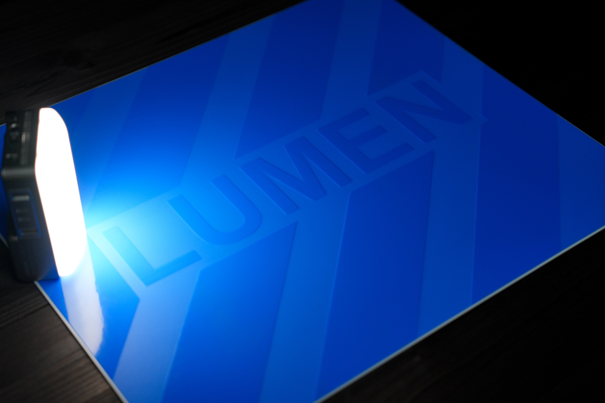 LUMEN Kiyo silicone base